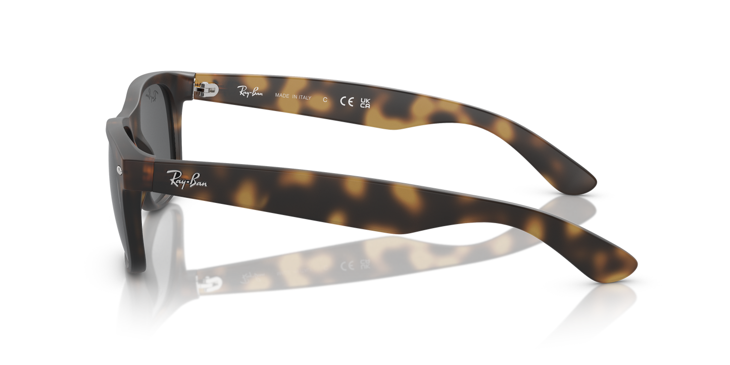 RB2132 NEW WAYFARER