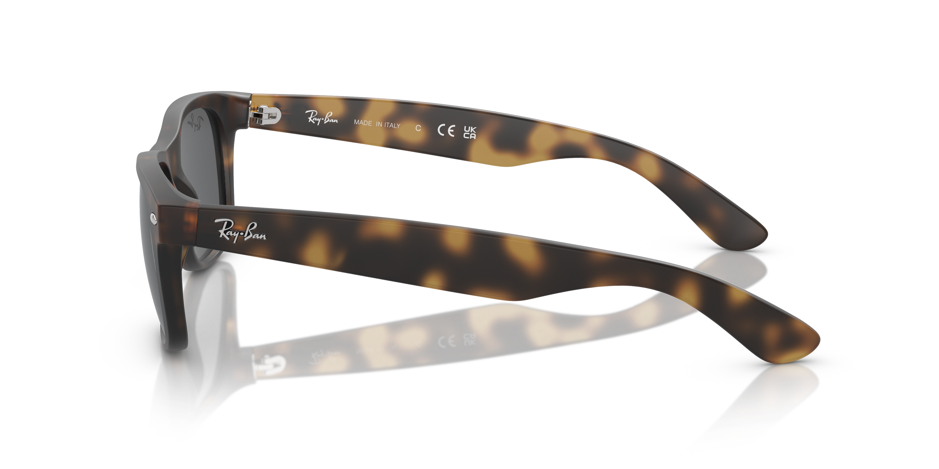 RB2132 NEW WAYFARER
